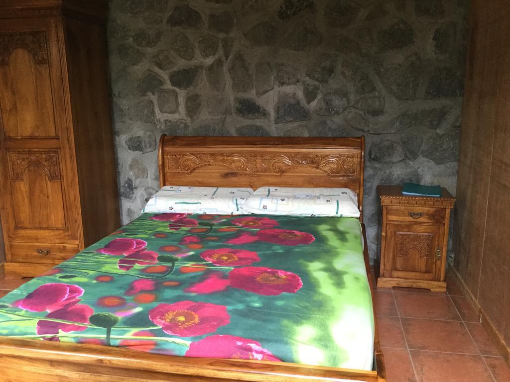 Le Bois Joli Coeur Hotel Saint Benoit Luaran gambar